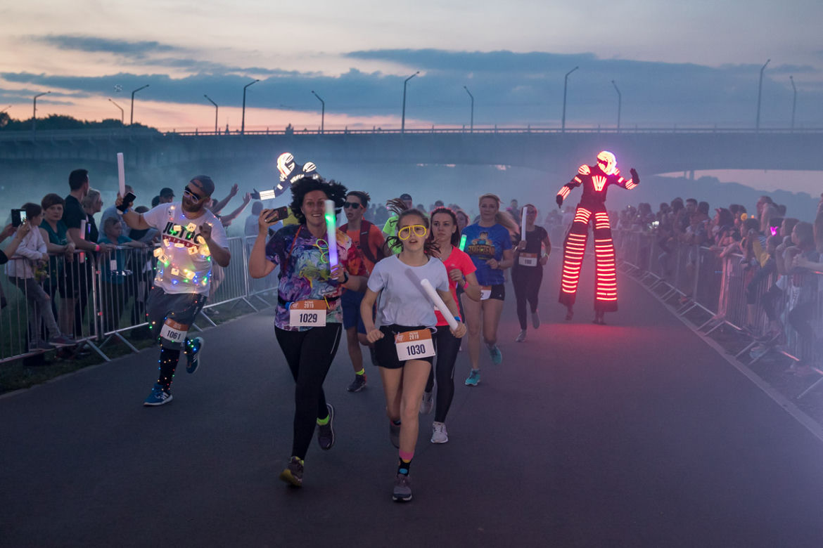 ESKA LEDs RUN  - zdjęcia z biegu innego niż wszystkie