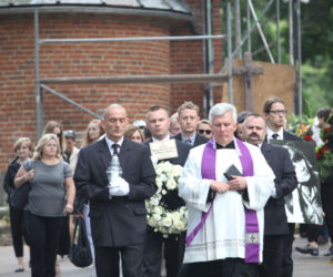 POGRZEB MONIKI DZIENISIEWICZ - OLBRYCHSKIEJ W ŁODZI.