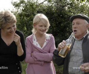 M jak miłość. Marta (Dominika Ostałowska), Lucjan (Witold Pyrkosz), Marysia (Małgorzata Pieńkowska)