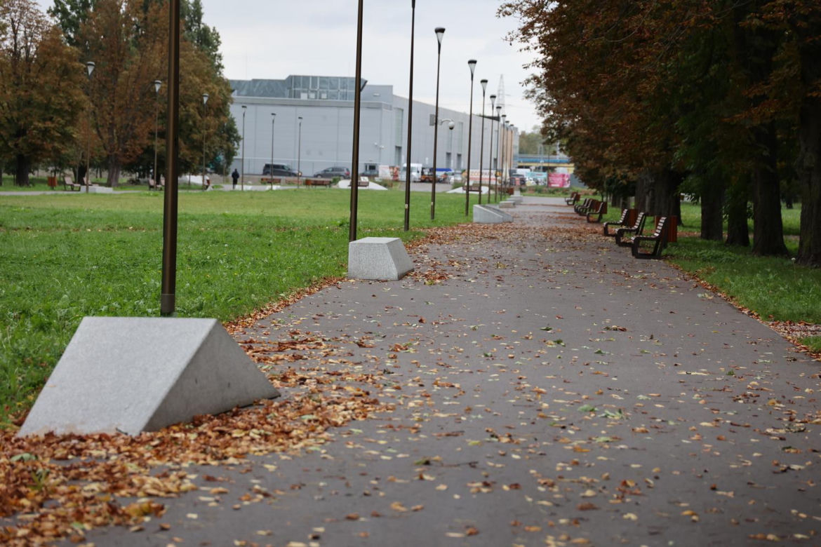 Początek jesieni w Parku Ludowym w Lublinie