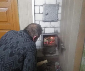 Rolnicy Podlasie. Tak żyją i mieszkają Gienek i Andrzej z Plutycz [ZDJĘCIA]
