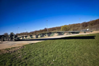 Kolejna Daglezja MS-20 odebrana. Wojsko Polskie z nowym mostem towarzyszącym