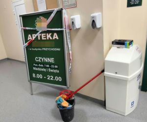 Atak w aptece. Bohaterskie farmaceutki powstrzymały nożownika. Przyszłam kupić leki, na korytarzu jest pełno krwi