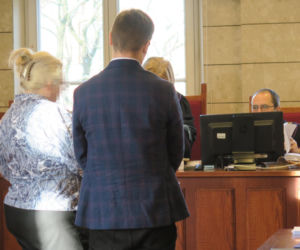 Ostry wciąż na wolności
