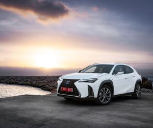 Lexus UX 250h E-Four F Sport