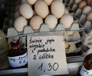 Drożyzna w koszyczkach. Horrendalnie wysokie ceny na warszawskich bazarach