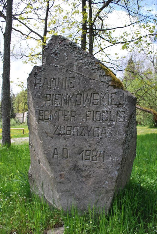 Pierwsze powojenne muzeum pod otwartym niebem powstało w Małopolsce. To tu kręcono słynne filmy
