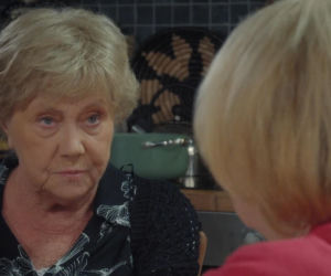 M jak miłość odc. 1910. Barbara (Teresa Lipowska), Zofia Kisielowa (Małgorzata Rożniatowska)