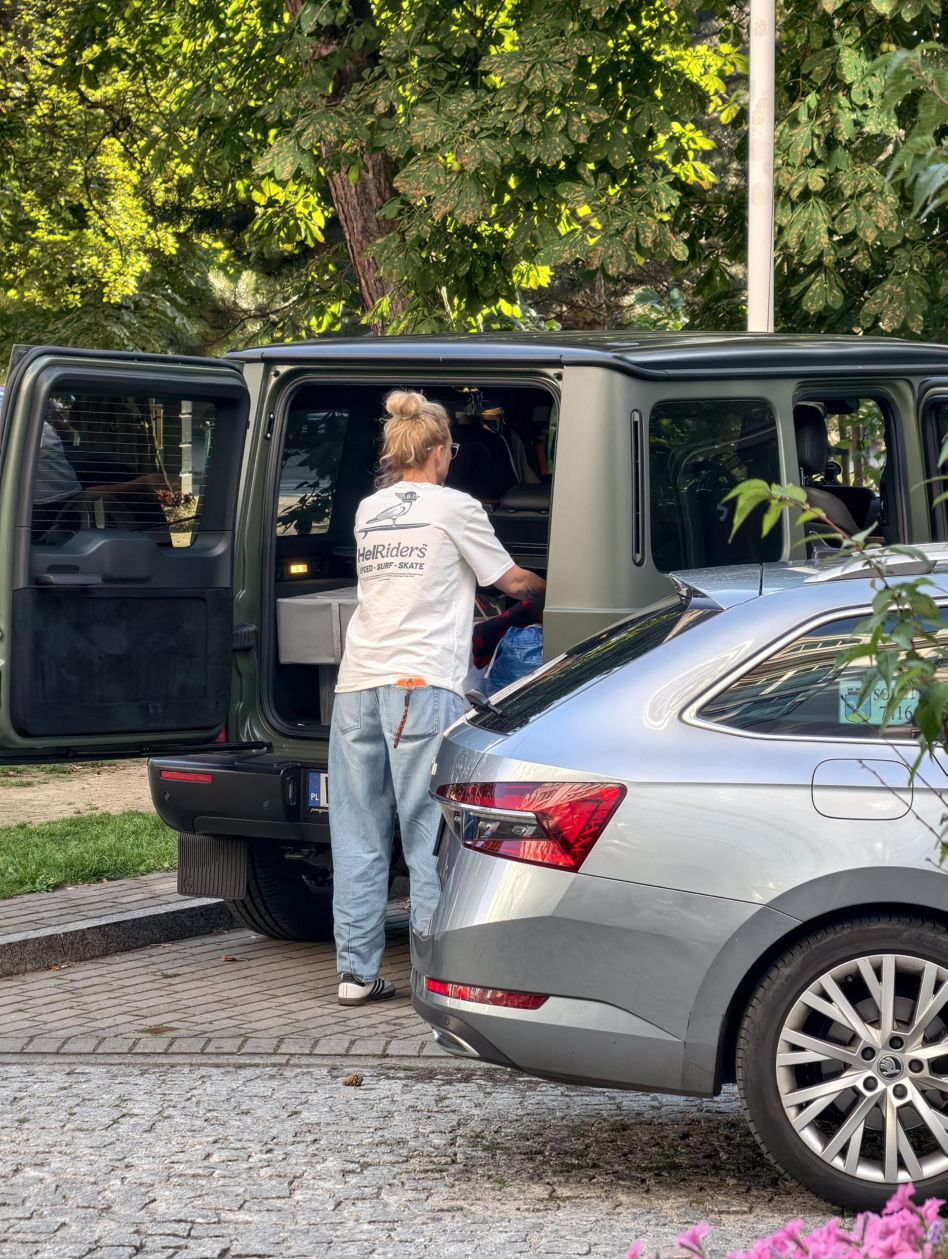 Martyna Wojciechowska z ogromną ilością ubrań w Sopocie