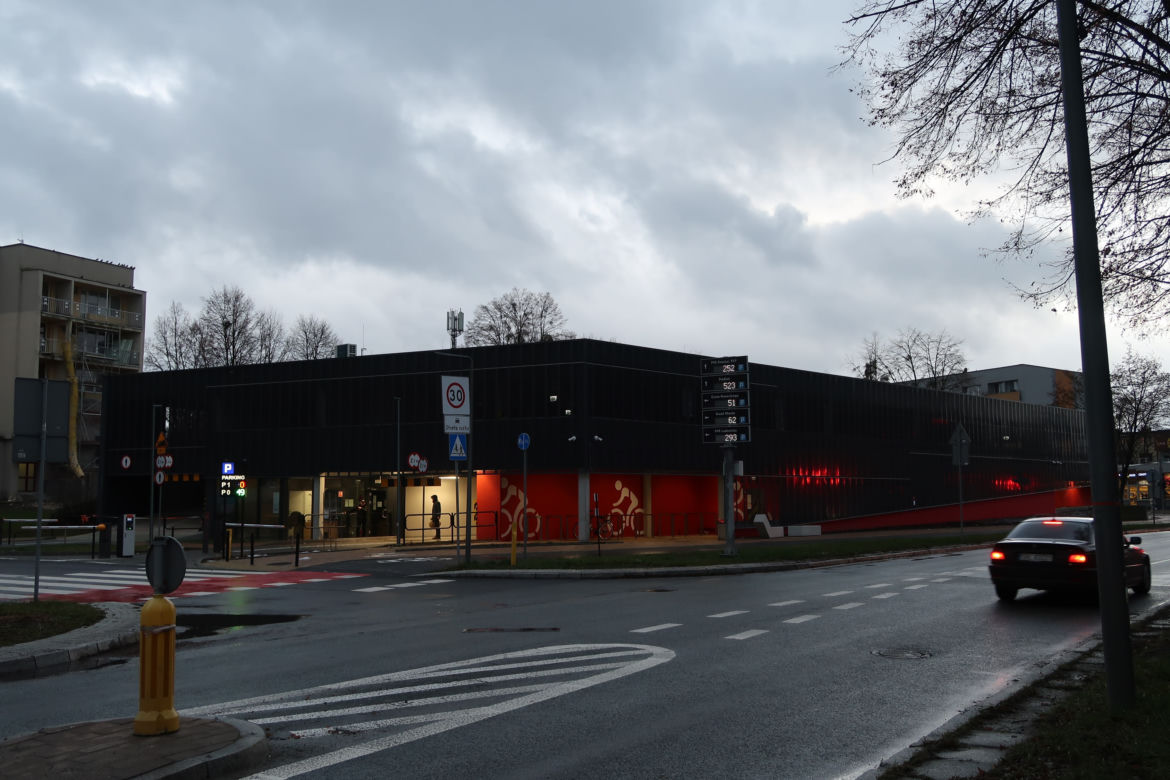 W Tychach otwarto trzecie Centrum Przesiadkowe. Koszt inwestycji wyniósł 13 mln zł
