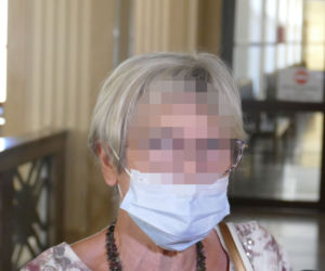 Dramat emerytki. Fałszywy policjant ukradł jej oszczędności życia
