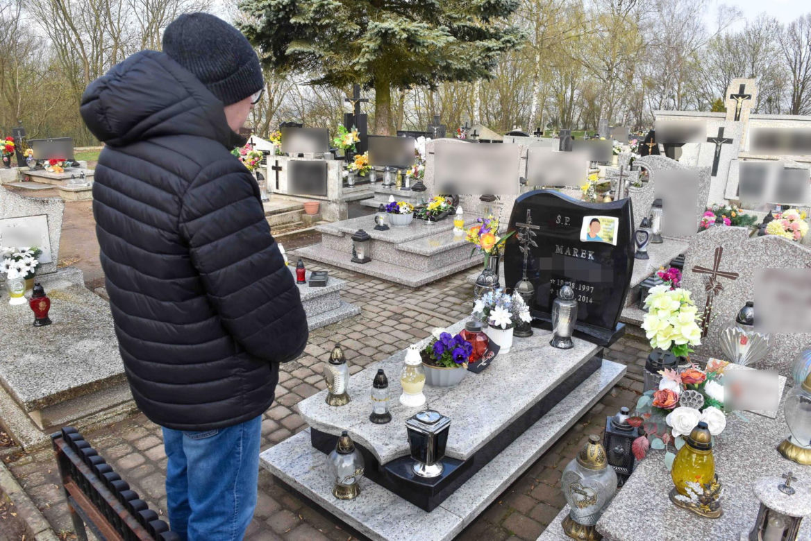 Siedmioro nastolatków zginęło w wypadku pod Chełmnem. Tata Patryka wciąż przeżywa tragedię