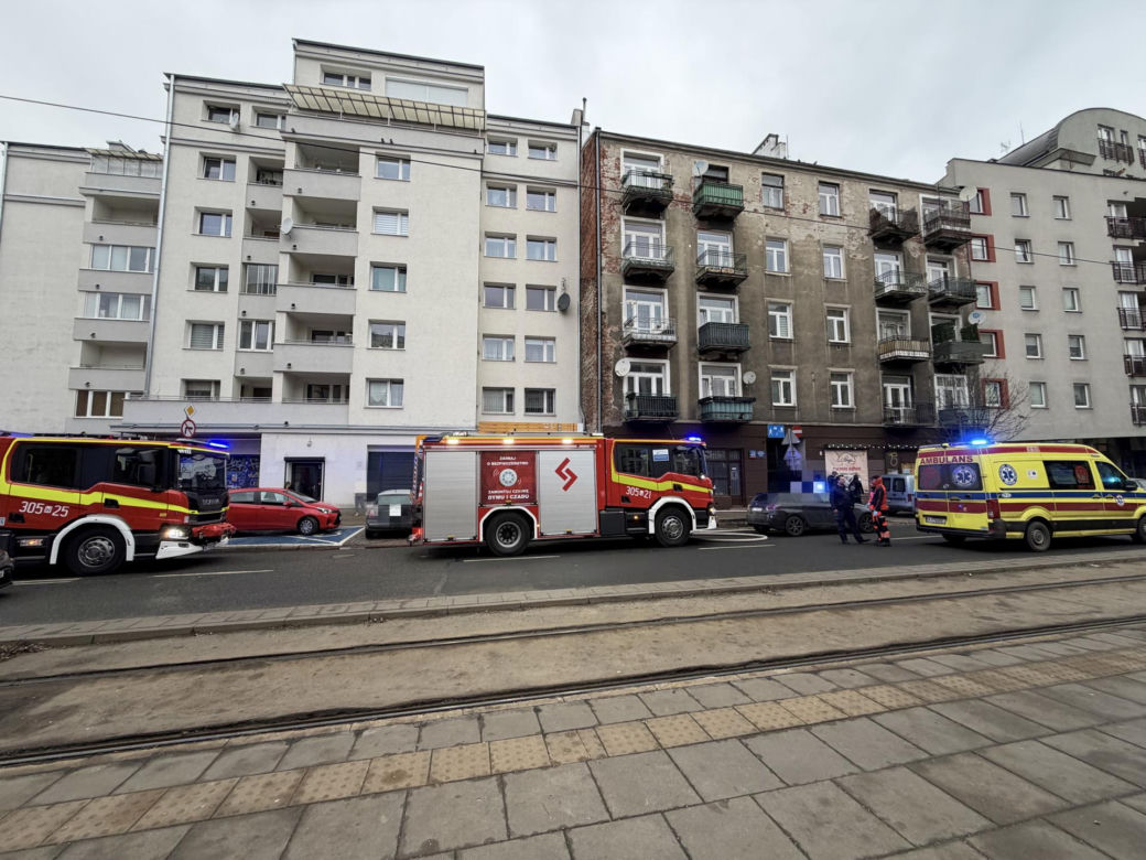 Tragiczny pożar na Pradze-Północ. Zwęglone zwłoki w mieszkaniu. Dwie osoby ranne w tym dziecko