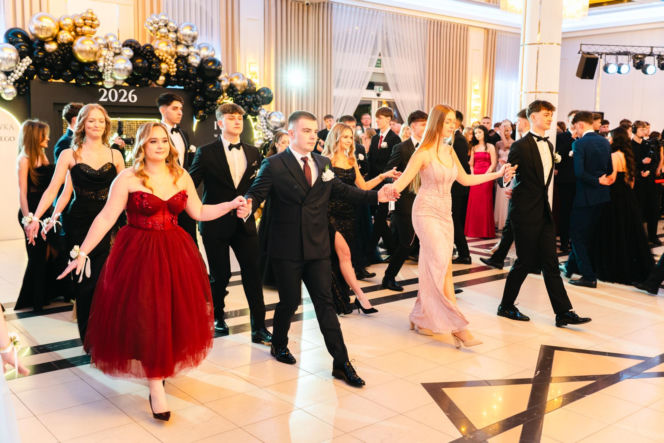 Studniówka 2026 młodzieży z IV LO im. Hetmana Stanisława Żółkiewskiego w Siedlcach