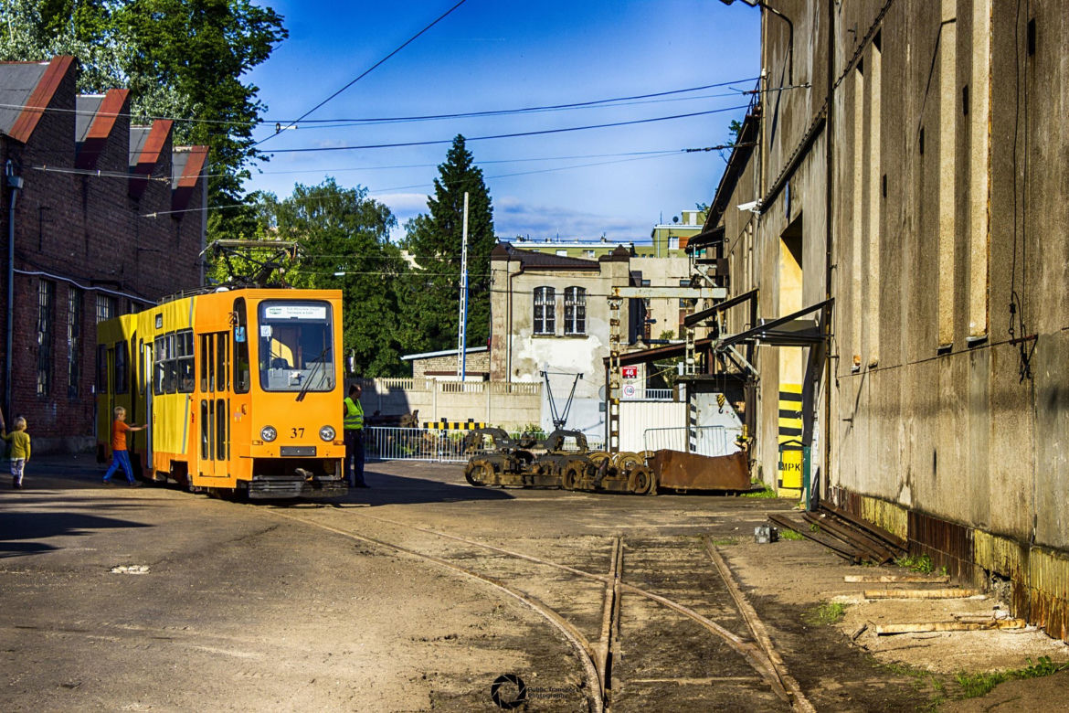 Zdjęcia komunikacji miejskiej
