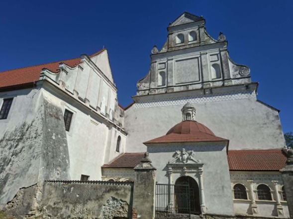 Kościół i dawny klasztor dominikanów pw. św. Jacka. Klimontów