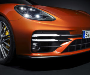 (2020) Porsche Panamera po liftingu 