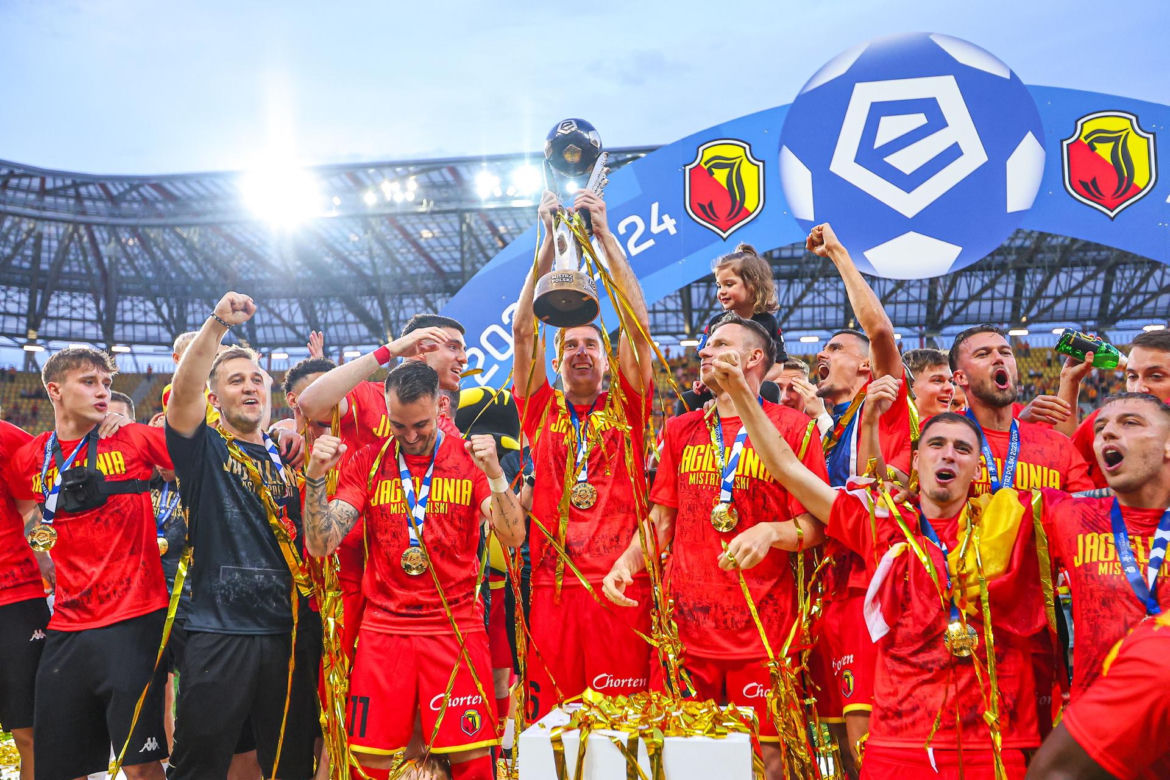 Tak Jagiellonia świętowała pierwsze w historii klubu mistrzostwo. Białystok zapłonął po tytule!