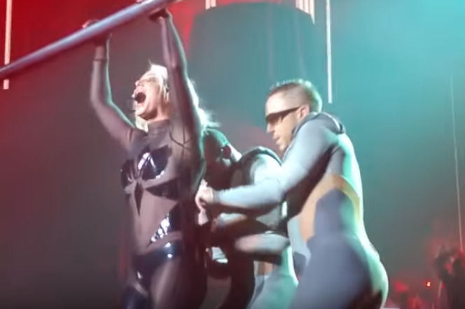 Britney Spears wpadka na scenie