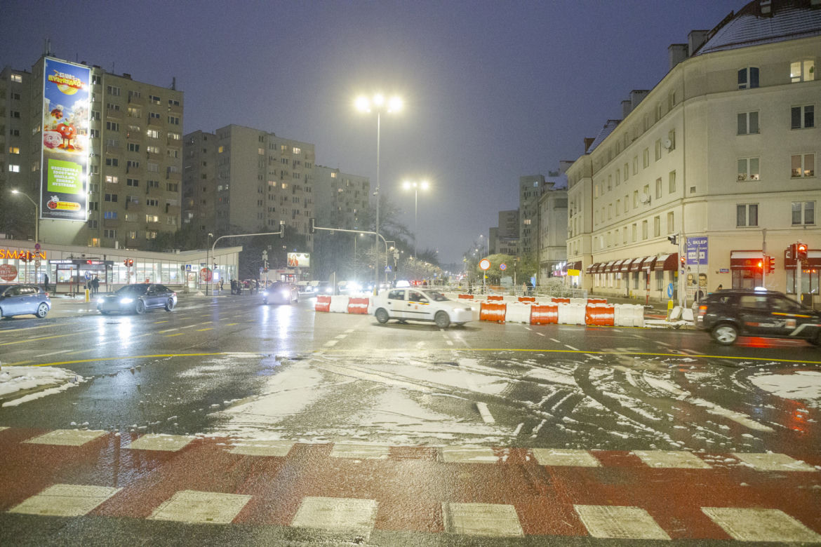 Budowa tramwaju na Wilanów opóźniona. Sprzeczne tłumaczenia inwestora i wykonawcy 