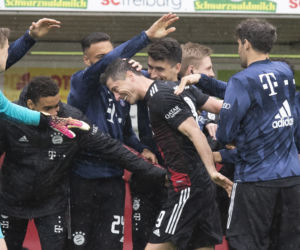 Robert Lewandowski w meczu z Freiburgiem