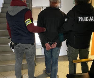 Dolnośląscy policjanci zatrzymali 19 osób poszukiwanych listami gończymi