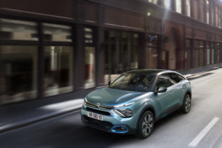 Tyle kosztuje Citroën C4 i ë-C4. CENA nowego modelu