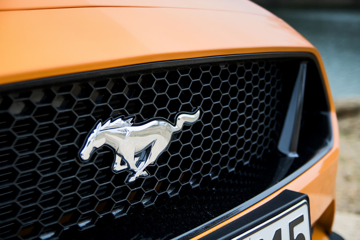 Ford Mustang GT 5.0 V8 Fastback lifting 2018 