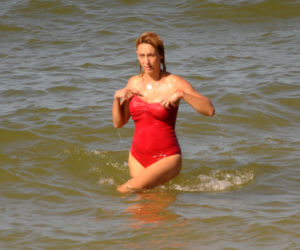 Anna Kalczyńska wypoczywa nad polskim morzem