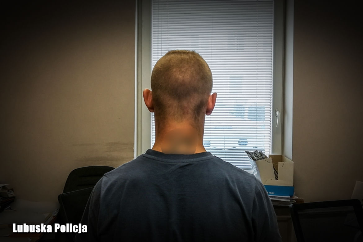 Wycinali z aut katalizatory. Policja zatrzymała szajkę złodziei