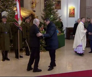PREMIER MORAWIECKI URATOWAŁ KOMBATANTA