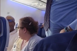 USA: Awantura w samolocie o płaczące dziecko
