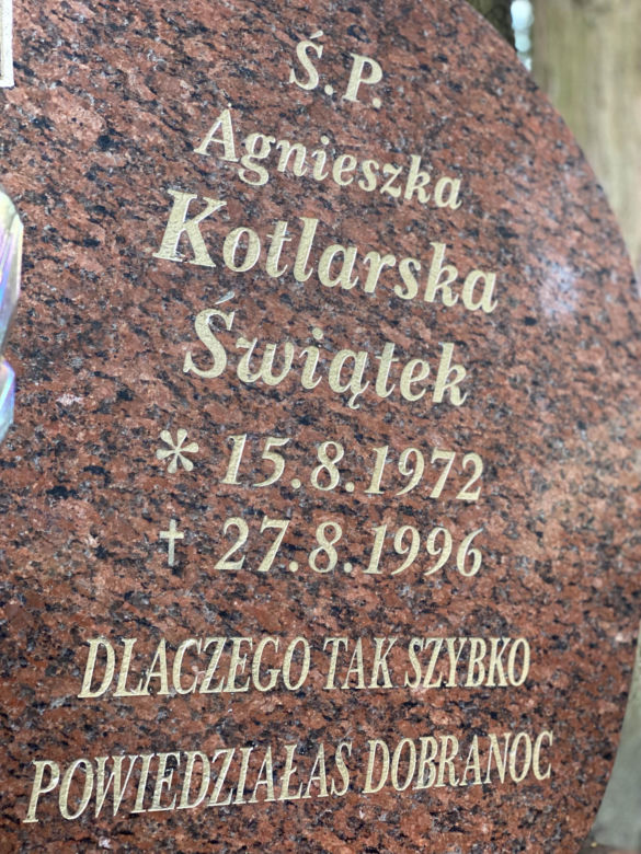 Tak wygląda grób Agnieszki Kotlarskiej przed 1 listopada