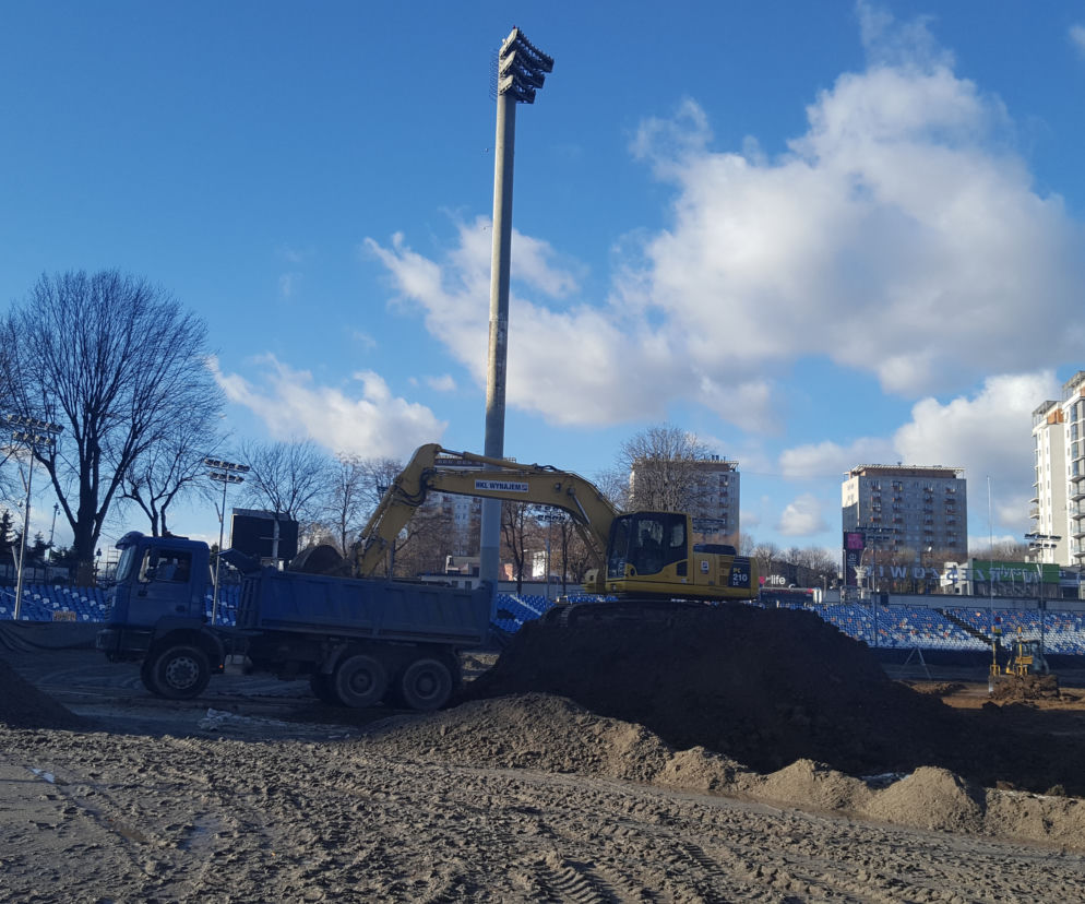 RZESZÓW: Pomnik historii Rzeszowa i rzeszowskiego sportu. Część jupitera zostanie na stadionie Stali!