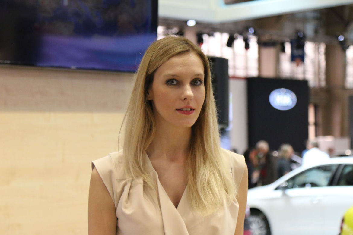 Dziewczyny z Motor Show Poznań 2016