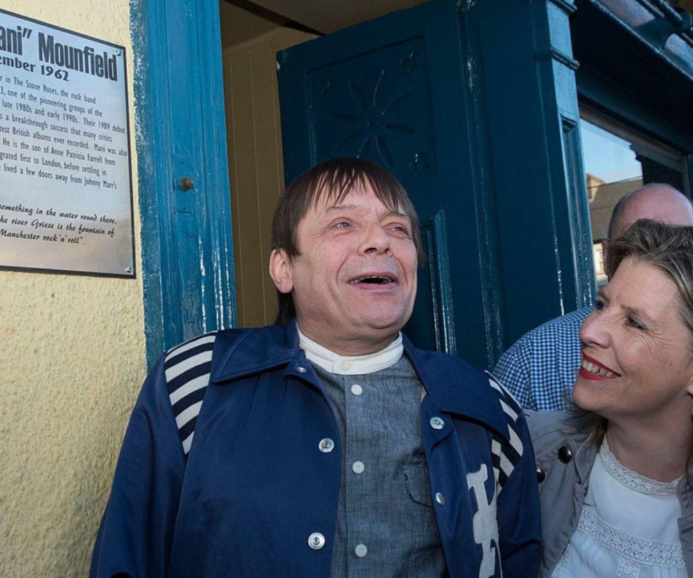 Gary “Mani” Mounfield.