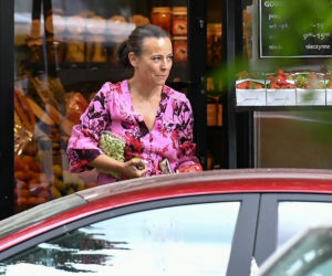 Anna Mucha na bazarku