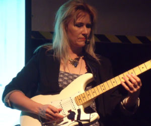 Jennifer Batten