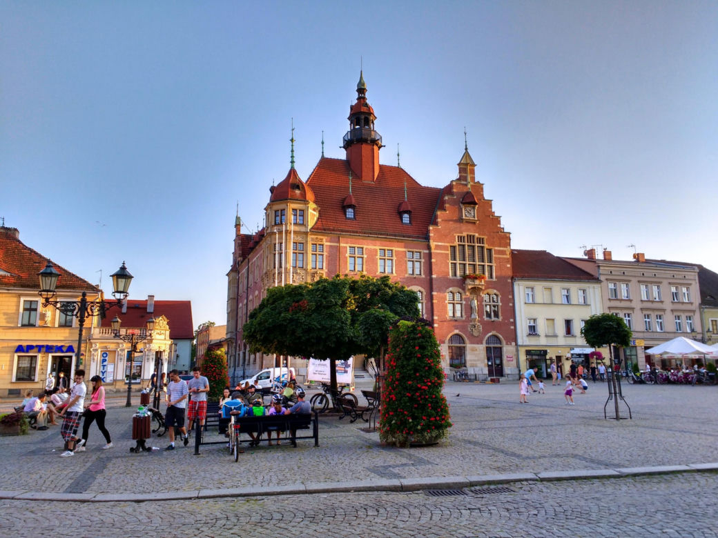 To największe miasto w Polsce, którym nie rządzi prezydent. Znajduje się na Śląsku