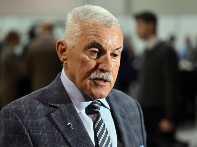 Generał Bieniek krytykuje Trumpa za słowa o polskich żołnierzach