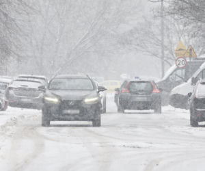 Gołoledź paraliżuje Polskę