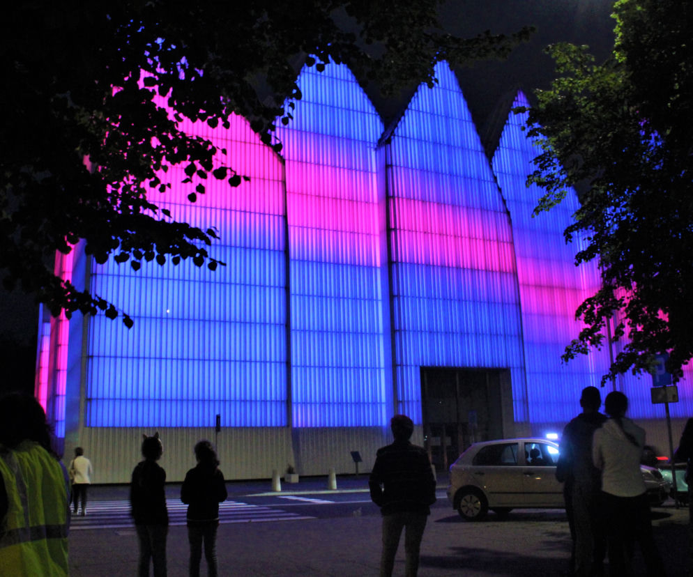 Pokaz iluminacji Filharmonii w Szczecinie z okazji Święta Muzyki