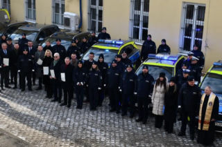 Policyjne bestie będą siać postrach na drogach. Oto nowe radiowozy polskiej policji