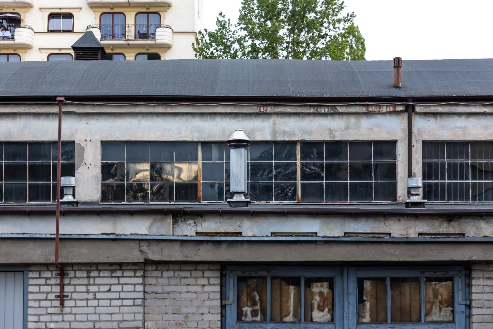 Belwederska 16 w Warszawie przed remontem