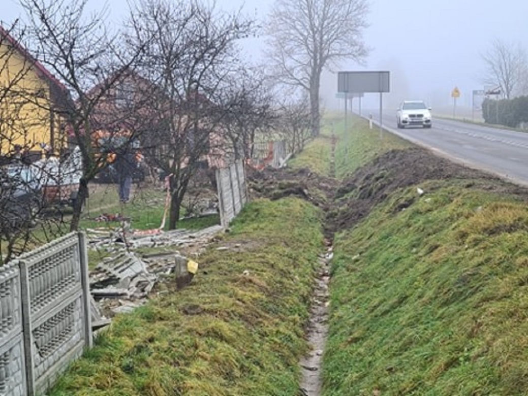 Wypadek w Brzózie Królewskiej. Zgineły 2 osoby [ZDJĘCIA]