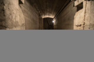 złoty pociąg, tunel