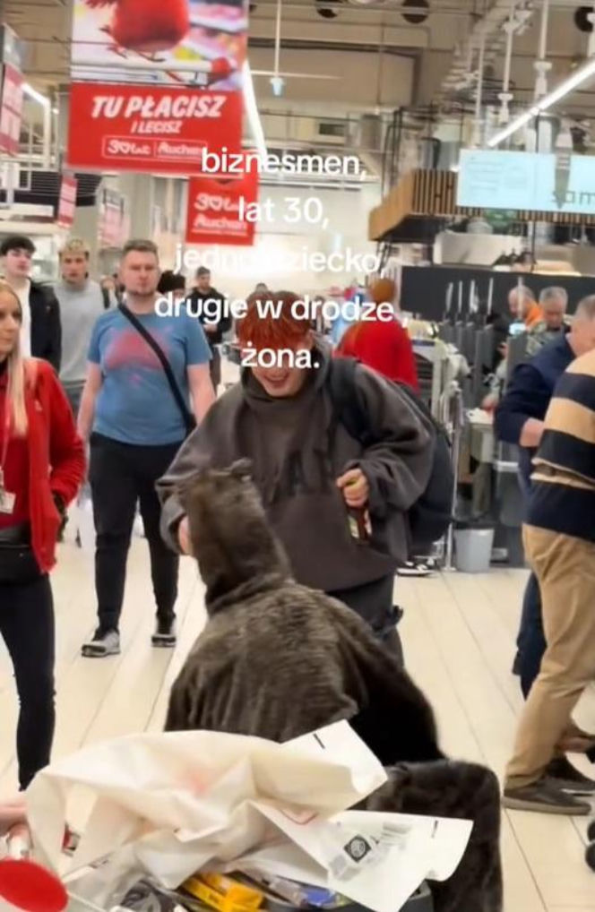 Friz przebrany za dzika