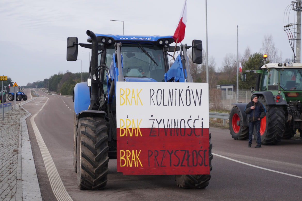 Protest rolników w Podlaskiem. Ciągniki blokują drogi w całym województwie! 