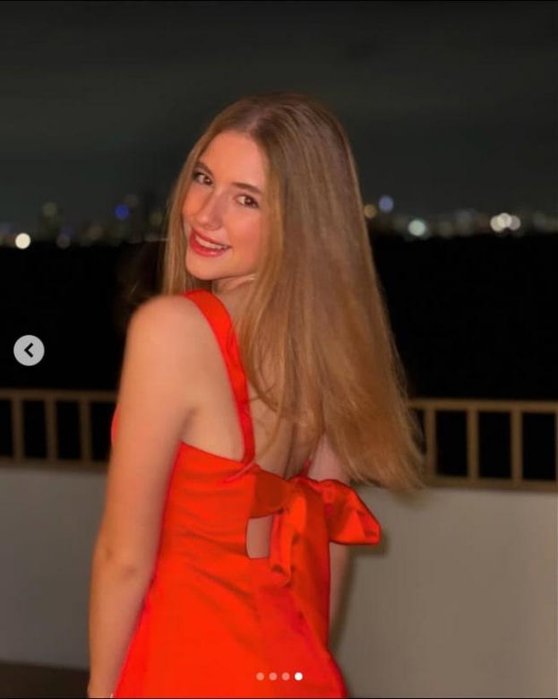 Córka Rubika pozuje w bikini. Ona ma dopiero 16 lat?