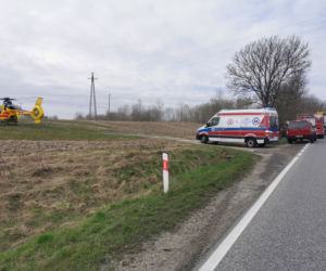 Trzeci dzień, trzecie lądowanie śmigłowca LPR. Tym razem zasłabł traktorzysta